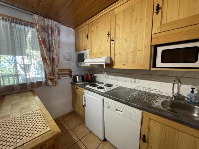 Rent in ski resort 4 room duplex apartment 6 people (15) - Résidence le Troillet - Méribel - Kitchen