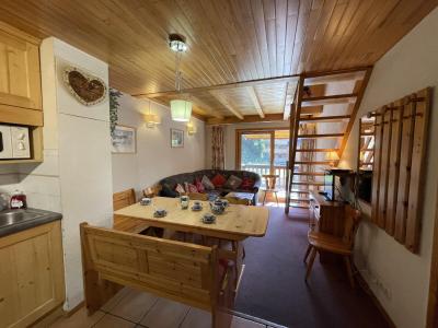 Rent in ski resort 4 room duplex apartment 6 people (15) - Résidence le Troillet - Méribel - Living room