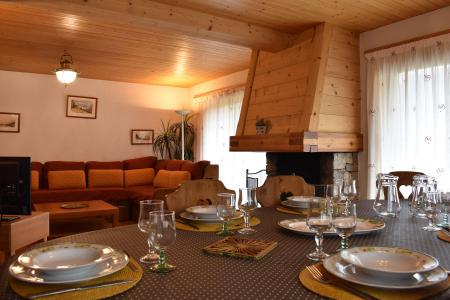 Rent in ski resort 4 room duplex apartment 8 people (1) - Résidence le Vallon - Méribel - Living room