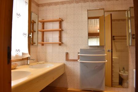 Location au ski Appartement duplex 4 pièces 8 personnes (1) - Résidence le Vallon - Méribel - Salle de douche