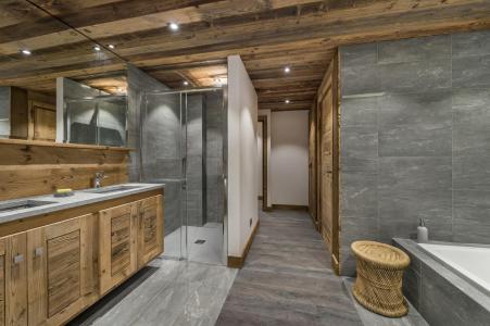 Rent in ski resort 7 room duplex apartment 14 people (1) - Résidence les Belles Alpes - Méribel - Apartment