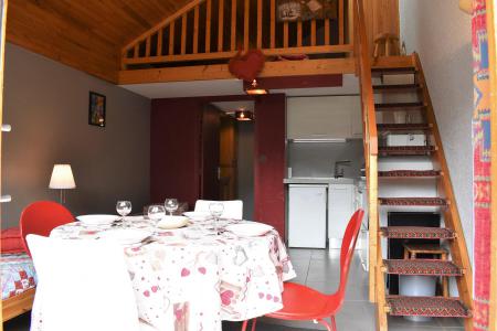 Ski verhuur Studio mezzanine 5 personen (32) - Résidence les Brimbelles - Méribel - Woonkamer