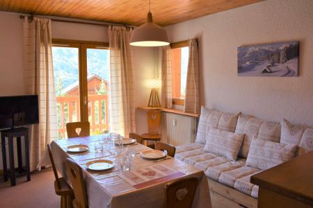 Rent in ski resort 2 room apartment 6 people (D9) - Résidence les Carlines - Méribel - Living room