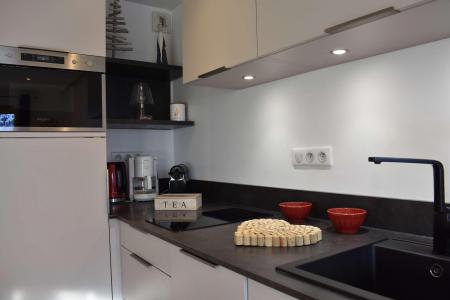 Alquiler al esquí Apartamento 2 piezas para 5 personas (E17) - Résidence les Carlines - Méribel - Kitchenette