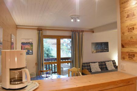 Ski verhuur Appartement 3 kamers 6 personen (M1) - Résidence les Chandonnelles I - Méribel - Woonkamer