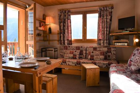 Rent in ski resort 2 room apartment 5 people (P16) - Résidence les Chandonnelles II - Méribel - Living room