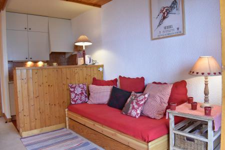 Ski verhuur Appartement 2 kamers 4 personen (P4) - Résidence les Chandonnelles II - Méribel - Woonkamer