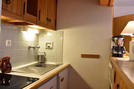 Location au ski Studio 4 personnes (27) - Résidence les Lauzes - Méribel - Kitchenette