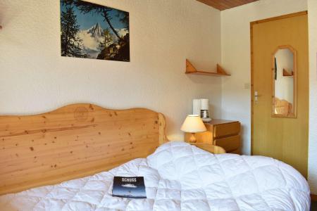 Rent in ski resort Studio 2 people (A08) - Résidence les Merisiers - Méribel - Apartment