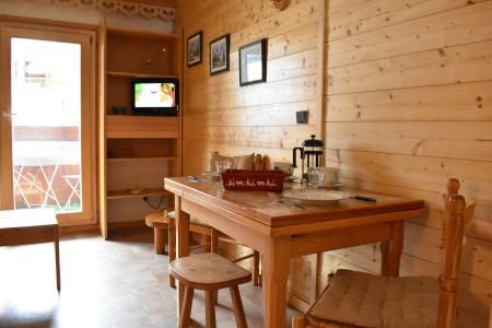 Аренда на лыжном курорте Квартира студия для 2 чел. (0B4) - Résidence les Sapineaux - Méribel