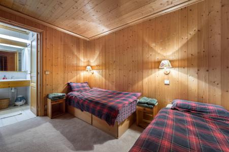 Rent in ski resort 5 room apartment 8 people - Résidence Myosotis - Méribel - Bedroom