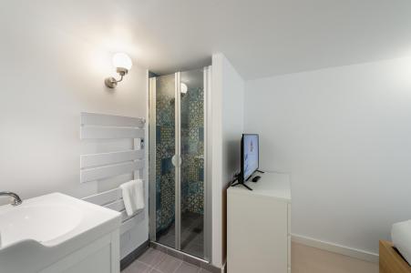 Rent in ski resort 4 room duplex apartment 8 people (C50) - Résidence Pétaru - Méribel - Bedroom