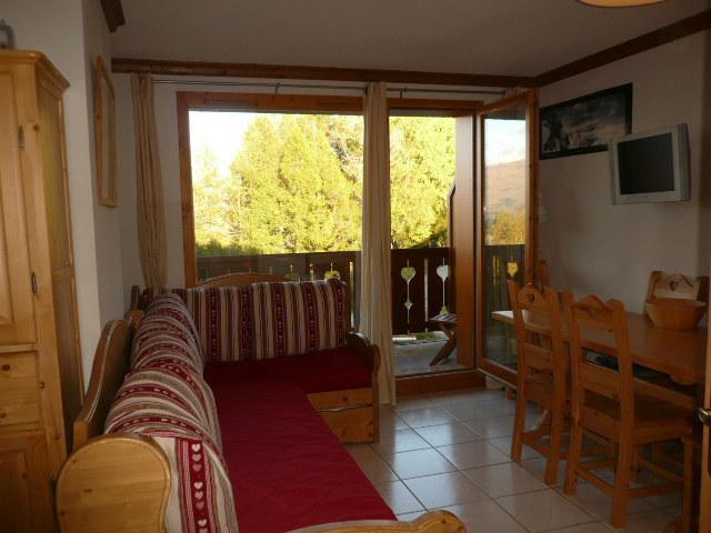 Ski verhuur Appartement 3 kamers 6 personen (B21) - Les Chalets de Montalbert - Montalbert - Woonkamer