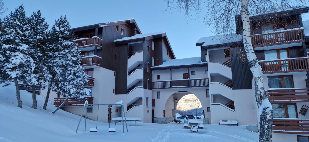 Skiverleih 3-Zimmer-Holzhütte für 4 Personen (407) - Résidence le Chanteloup - Montalbert - Draußen im Winter