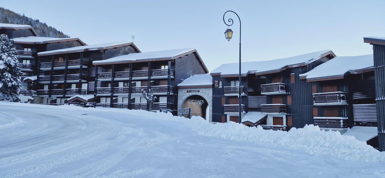 Rent in ski resort 2 room apartment sleeping corner 5 people (54) - Résidence le Christiana - Montalbert - Winter outside