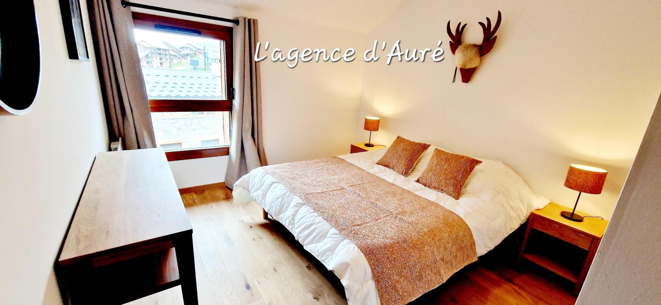 Rent in ski resort 4 room apartment 8 people (M04) - Résidence le M - Montalbert - Bedroom