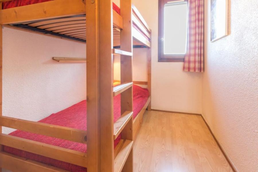 Rent in ski resort 3 room apartment sleeping corner 6 people (PRA48) - Résidence le Pravet - Montalbert - Bedroom