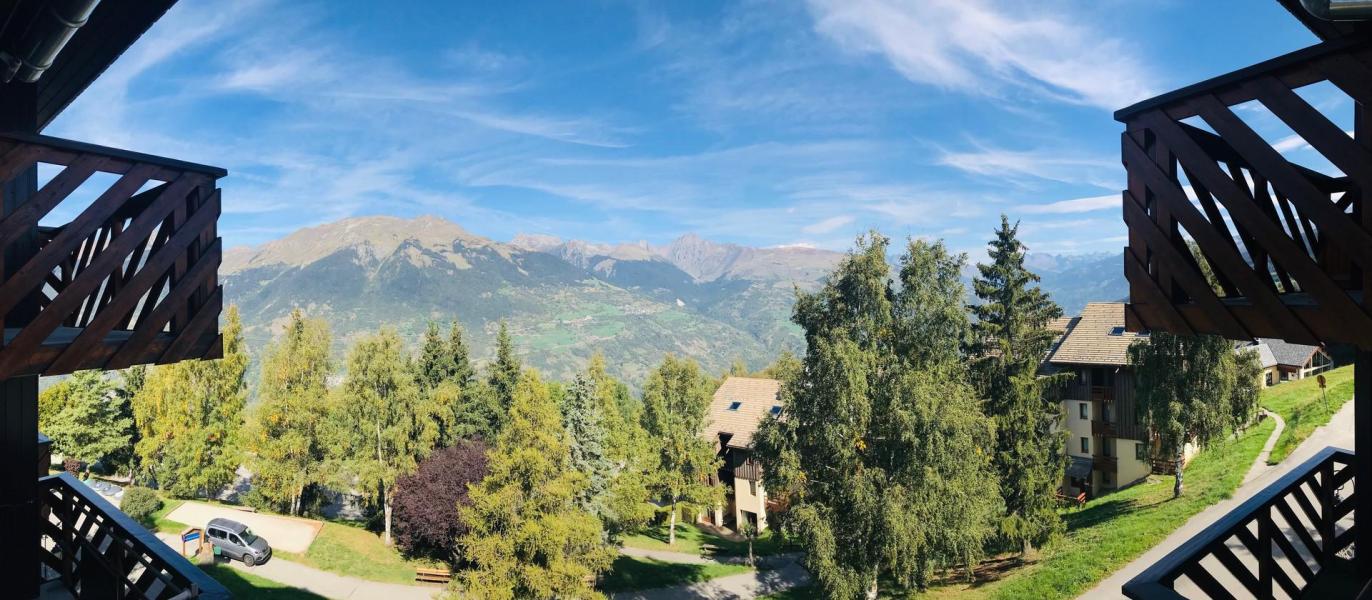 Soggiorno sugli sci Résidence Plaisances - Montalbert - Balcone