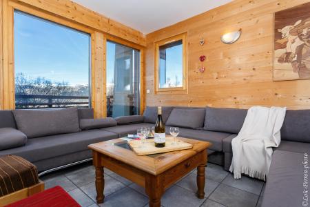 Rent in ski resort 7 room chalet 12 people (MTGSIN) - Chalet Montgésin - Montalbert - Living room