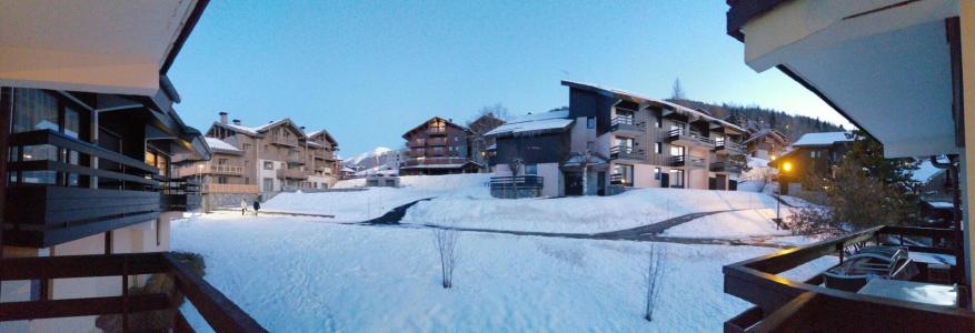 Rent in ski resort 1 room apartment sleeping corner 5 people (210) - La Résidence la Grangette - Montalbert
