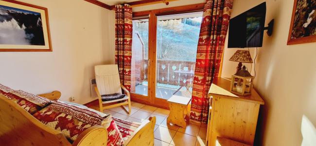 Skiverleih 2-Zimmer-Holzhütte für 4 Personen (15B) - Les Chalets de MTB - Montalbert - Wohnzimmer