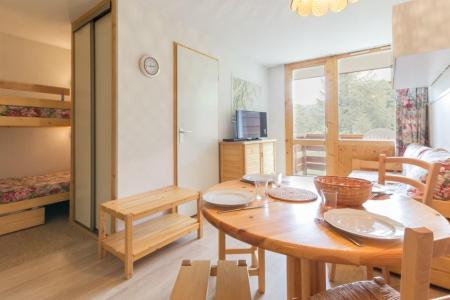 Rent in ski resort 2 room apartment sleeping corner 4 people (214) - Résidence Chanteloup - Montalbert - Living room