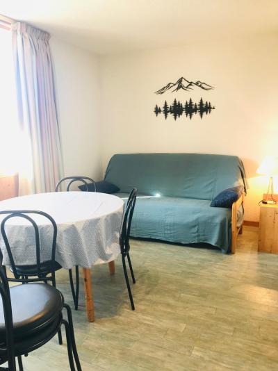 Rent in ski resort 2 room apartment 6 people (407) - Résidence Chanteloup - Montalbert