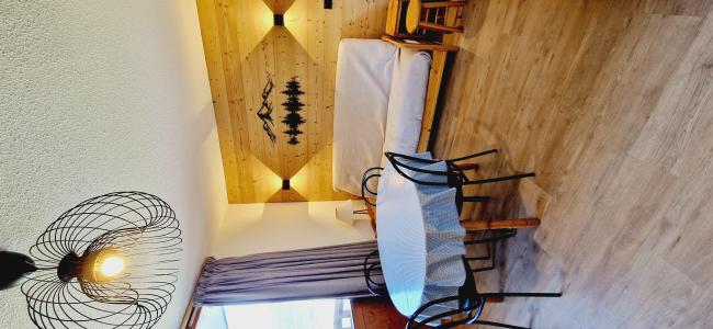 Rent in ski resort 3 room apartment cabin 4 people (407) - Résidence le Chanteloup - Montalbert