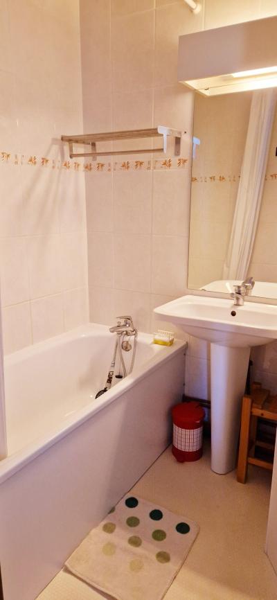 Rent in ski resort 2 room apartment cabin 4 people (77) - Résidence le Christiana - Montalbert - Bathroom