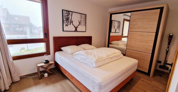 Rent in ski resort 4 room apartment 6 people (M03) - Résidence le M - Montalbert