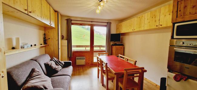 Rent in ski resort Studio sleeping corner 4 people (203) - Résidence Le Solaret - Montalbert - Apartment