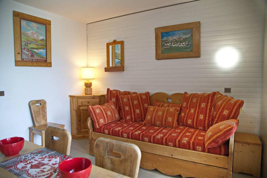 Rent in ski resort 2 room apartment 4 people (009) - La Résidence Equerre - Montchavin La Plagne - Living room