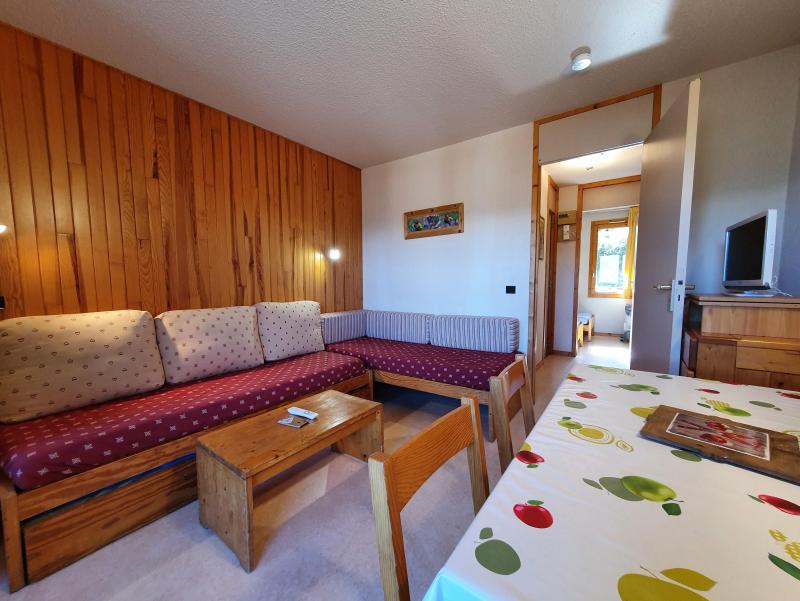 Rent in ski resort 2 room apartment 4 people (016) - La Résidence Equerre - Montchavin La Plagne - Living room