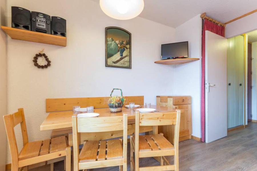 Rent in ski resort 2 room apartment 4 people (39) - La Résidence la Pendule - Montchavin La Plagne - Living room