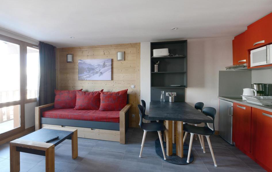 Rent in ski resort Résidence Backgammon - Montchavin La Plagne - Living room