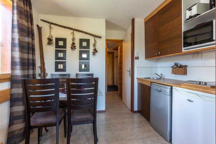 Rent in ski resort Studio 4 people (201) - Résidence Bilboquet - Montchavin La Plagne - Apartment