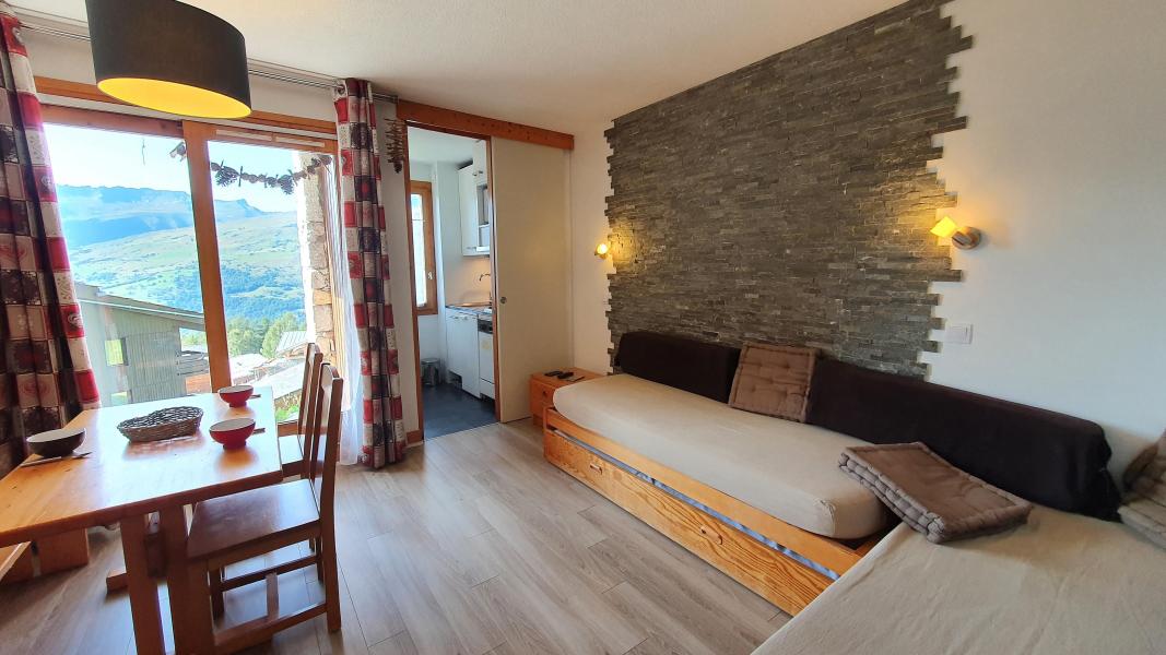 Rent in ski resort Studio 3 people (002) - Résidence le Dé 2 - Montchavin La Plagne - Living room