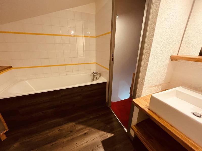 Ski verhuur 2 kamer duplex appartement 6 personen (520) - Résidence le Dé 4 - Montchavin La Plagne - Badkamer