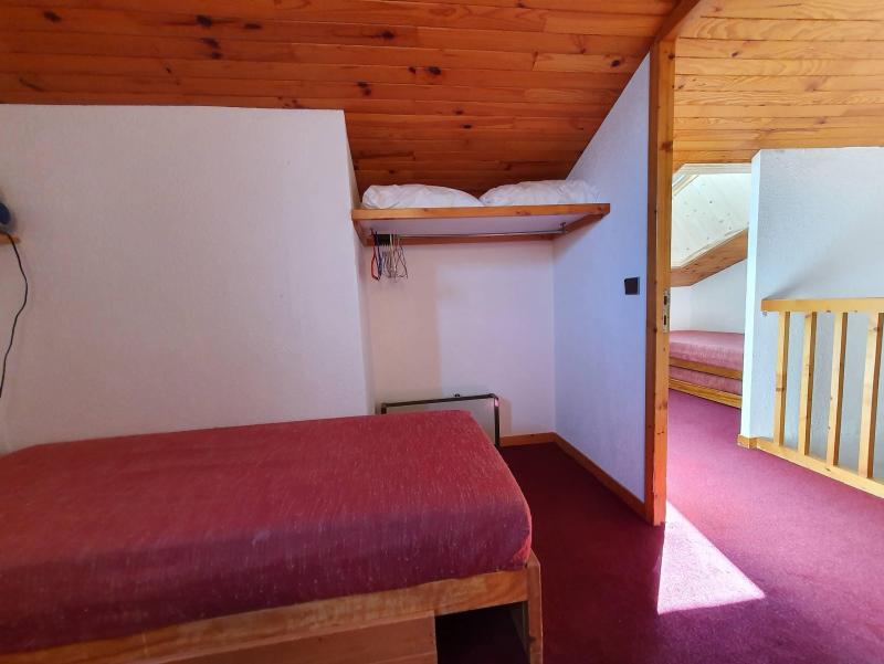 Rent in ski resort 3 room duplex apartment 6 people (036) - Résidence le Zig Zag - Montchavin La Plagne - Bedroom