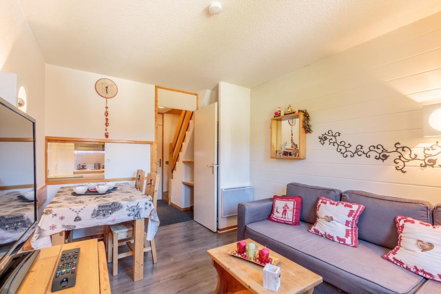 Rent in ski resort 2 room duplex apartment 5 people (025) - Résidence Trompe l'Oeil - Montchavin La Plagne - Living room