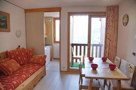 Rent in ski resort 2 room apartment 4 people (009) - La Résidence Equerre - Montchavin La Plagne - Living room