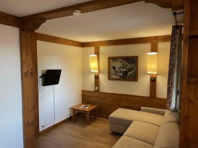 Rent in ski resort Studio 2 people (304) - Le Chalet de Montchavin - Montchavin La Plagne - Living room