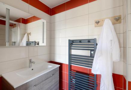 Rent in ski resort Résidence Backgammon - Montchavin La Plagne - Shower room