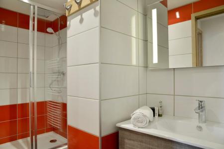 Rent in ski resort Résidence Backgammon - Montchavin La Plagne - Shower room