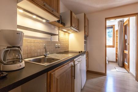 Rent in ski resort Studio cabin 5 people (039) - Résidence la Clé - Montchavin La Plagne - Open-plan kitchen