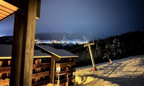 Rent in ski resort 1 room apartment 4 people (Sélection 30m²) - Résidence la Marelle et Le Rami - MH - Montchavin La Plagne - Winter outside