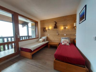 Rent in ski resort Studio 4 people (044) - Résidence la Traverse - Montchavin La Plagne