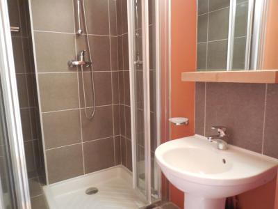 Rent in ski resort 3 room apartment 6 people - Résidence le Boulier - Montchavin La Plagne - Shower
