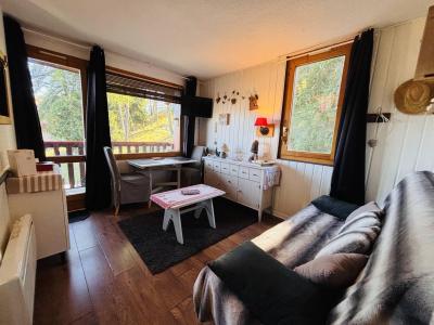 Rent in ski resort Studio 2 people (2020) - Résidence le Dé 2 - Montchavin La Plagne - Living room