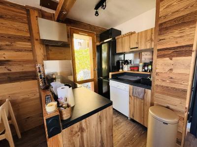 Rent in ski resort 3 room apartment cabin 4 people (239) - Résidence le Dé 4 - Montchavin La Plagne - Kitchen